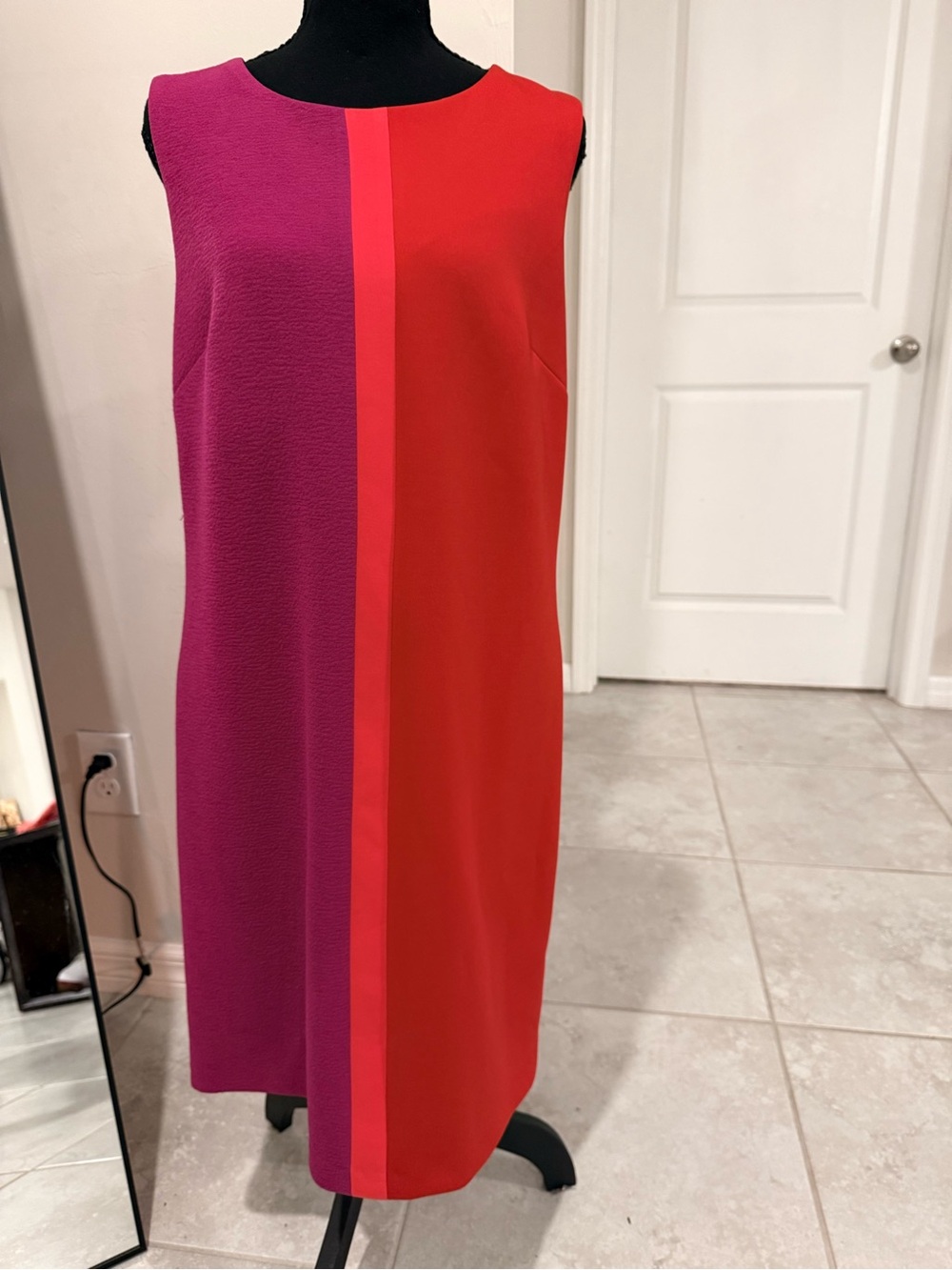 Betsey Johnson Fuchsia and Red Colorblock Sleeveless Shift Dress